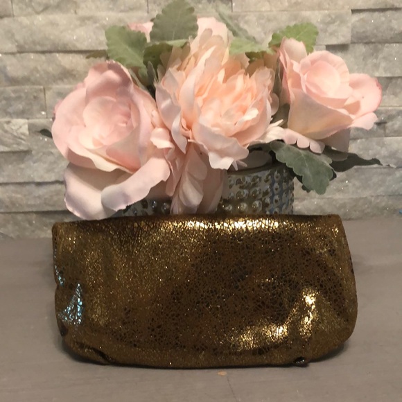 Henri Bendel bronze clutch - Picture 3 of 8